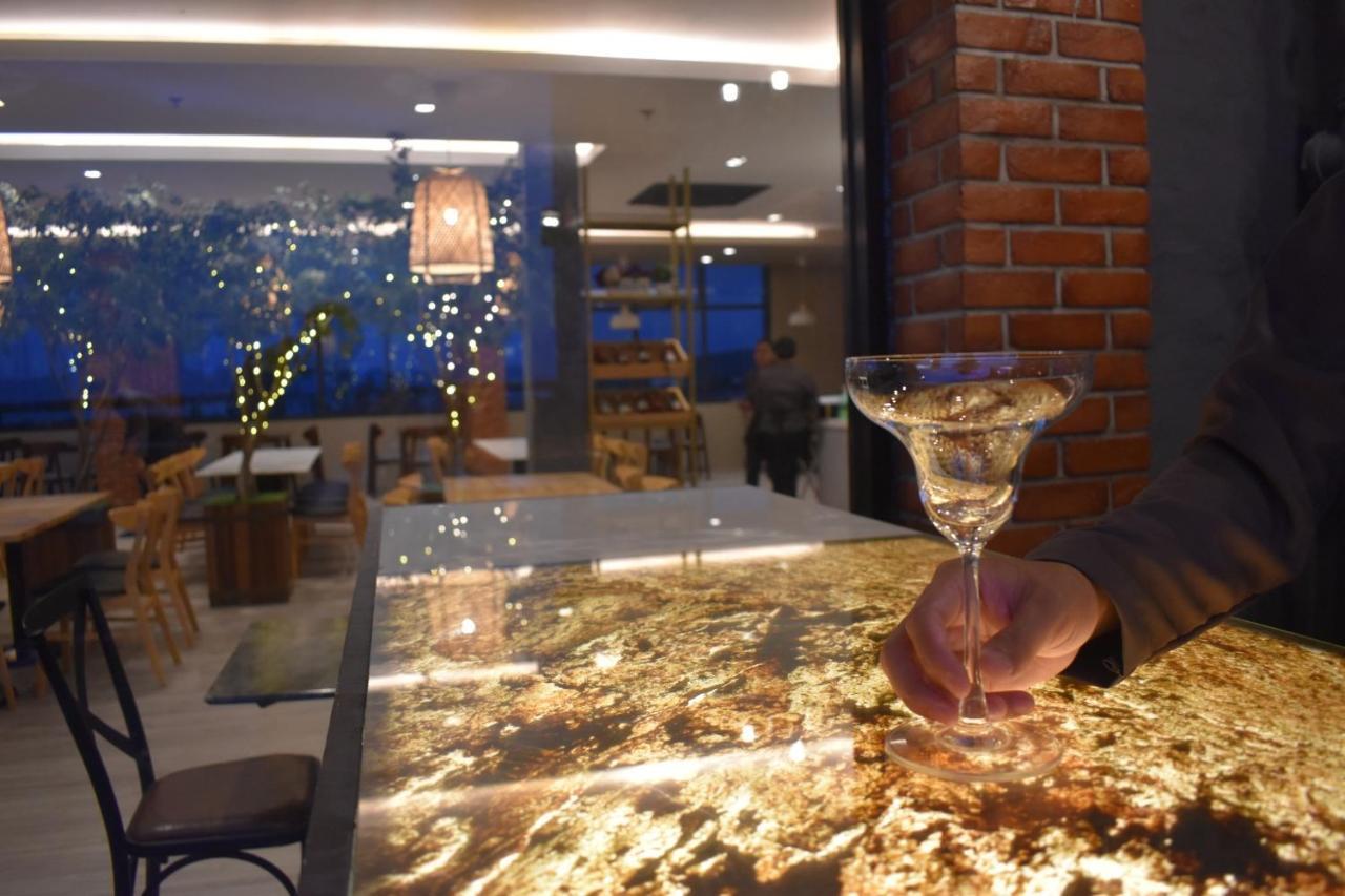 West Prime Hotel كالبايوغ المظهر الخارجي الصورة
